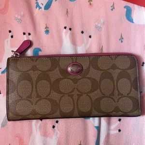 Coach wallet great condition